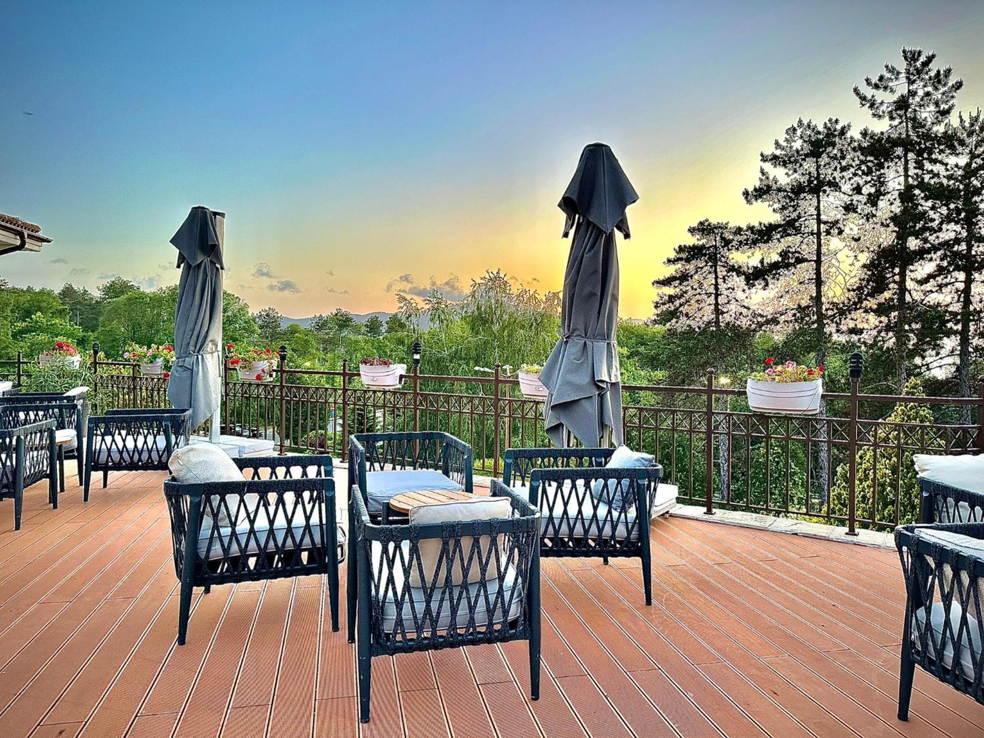 Sm Lovely Apartments On The First Line In Sozopol Exterior foto